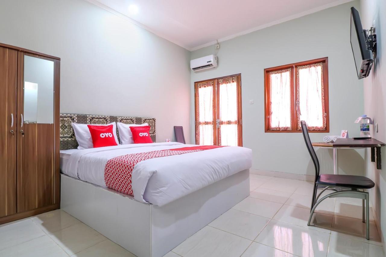 Oyo 1670 Likko Inn Denpasar Extérieur photo