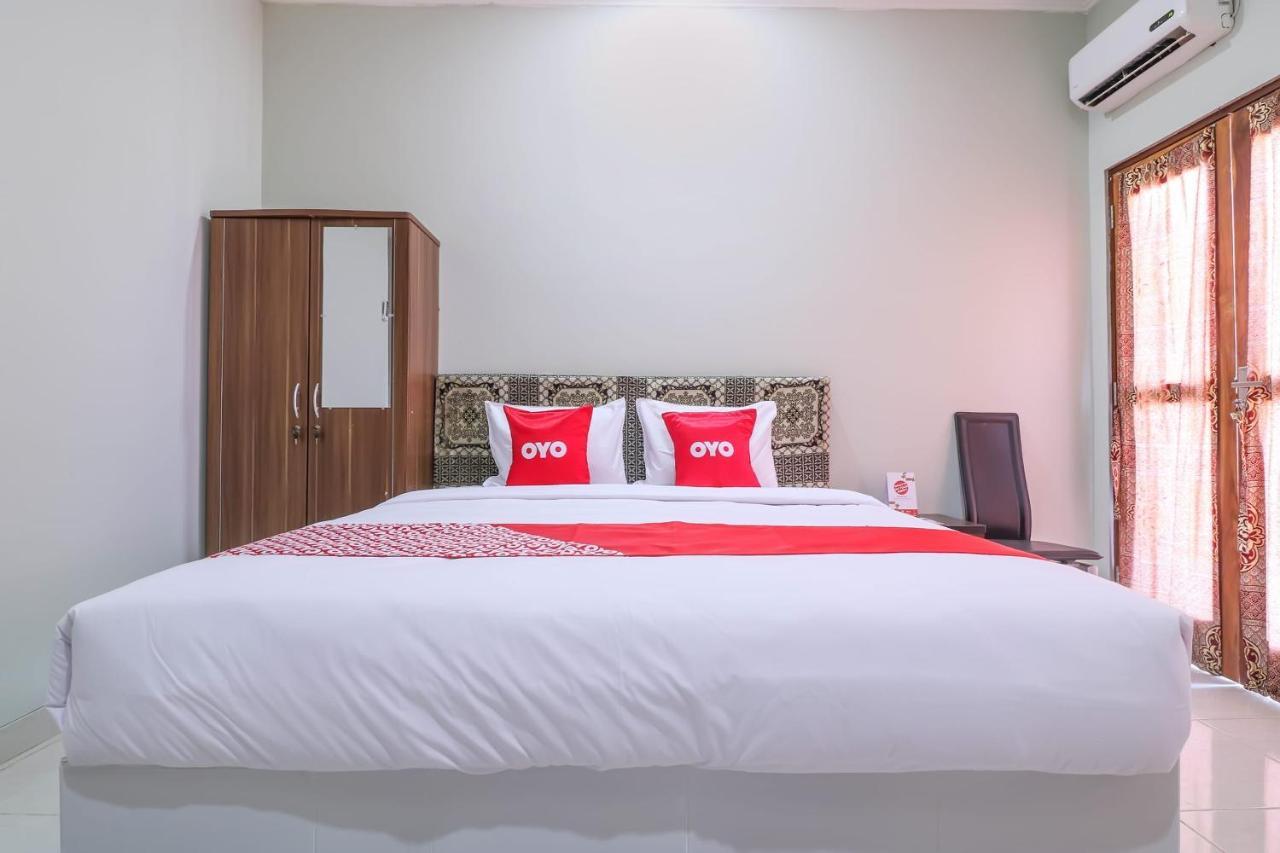 Oyo 1670 Likko Inn Denpasar Extérieur photo
